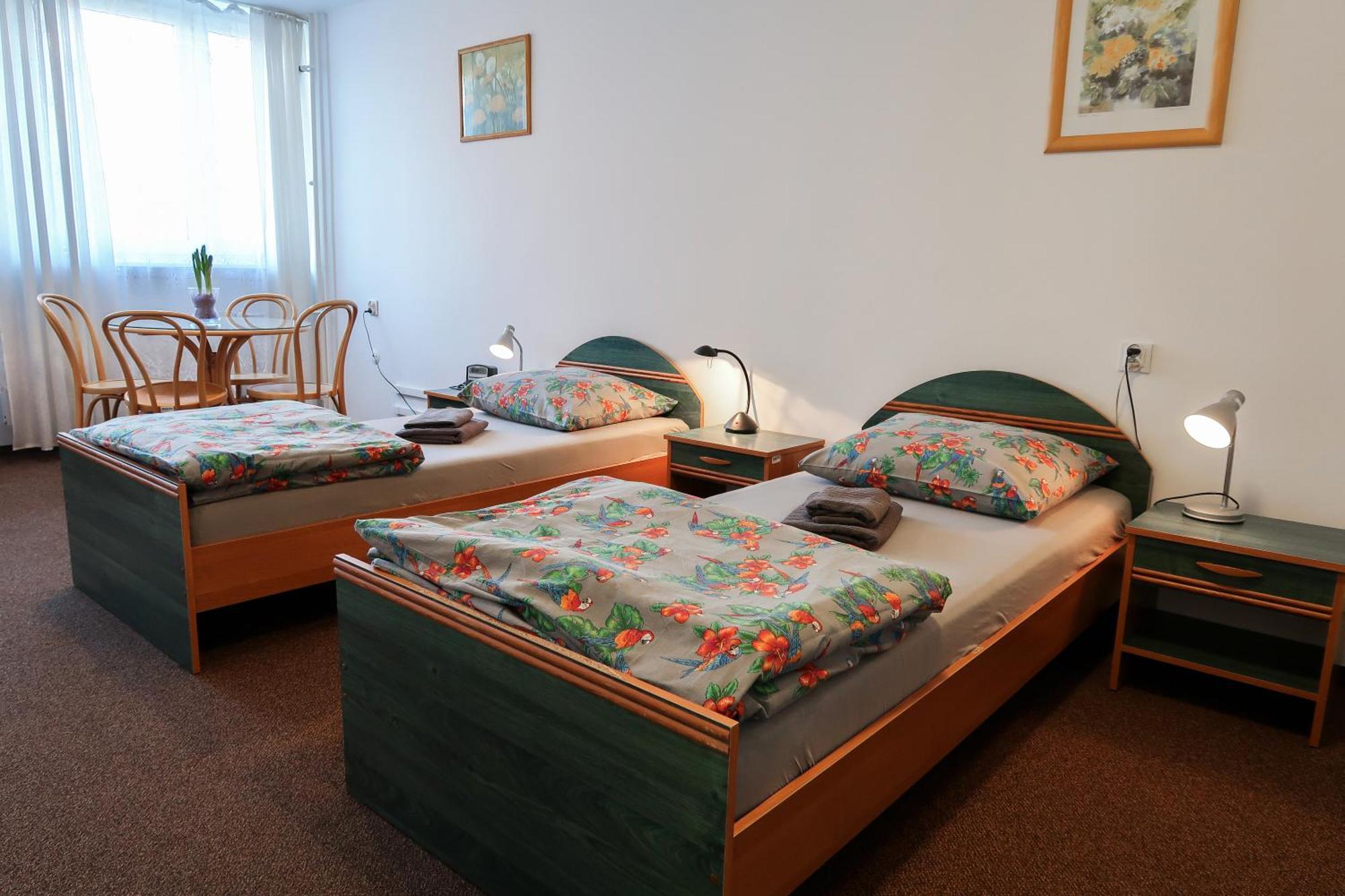 Dom Studencki Raj Hostel วรอตซวาฟ ภายนอก รูปภาพ